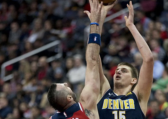 赛场上的出 赛场上的出